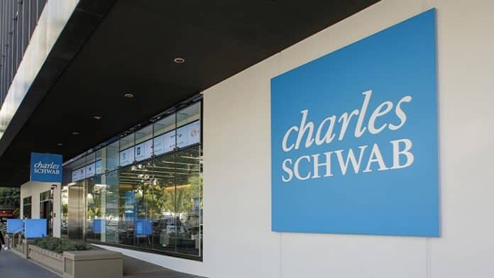 บริษัท Charles Schwab ประกาศเปิดตัวกองทุน ETF รูปแบบสกุลเงินดิจิทัล