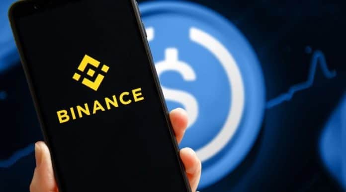 Binance ระงับการถอน USDC Stablecoin  ชั่วคราว