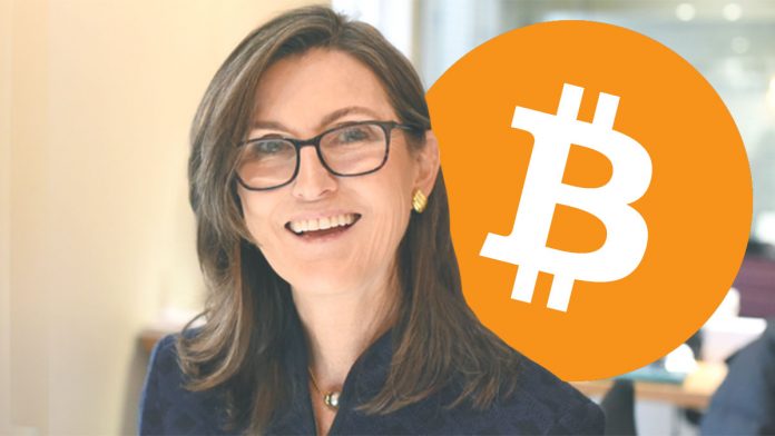 Cathie Wood เผย ชื่นชอบ Bitcoin มากกว่าทองคำ เนื่องจากทำหน้าที่ป้องทั้งภาวะเงินฝืดและเงินเฟ้อ